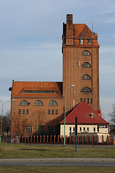 Legnica - wieża gazowni fot. Cz.Pietraszko