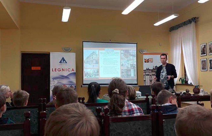 402252975_853197043264506_3190975846471149060_n